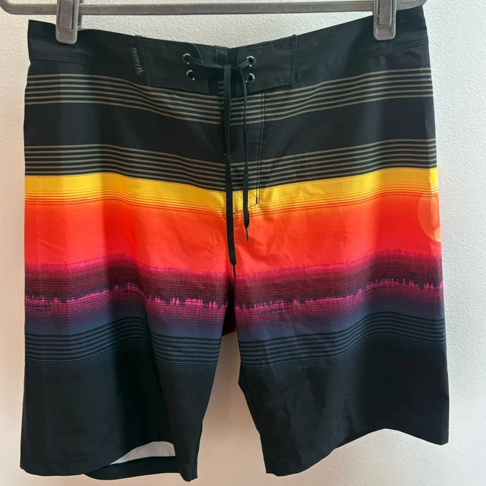 Hurley Phantom Black Striped Swim Trunks Board Shorts 32